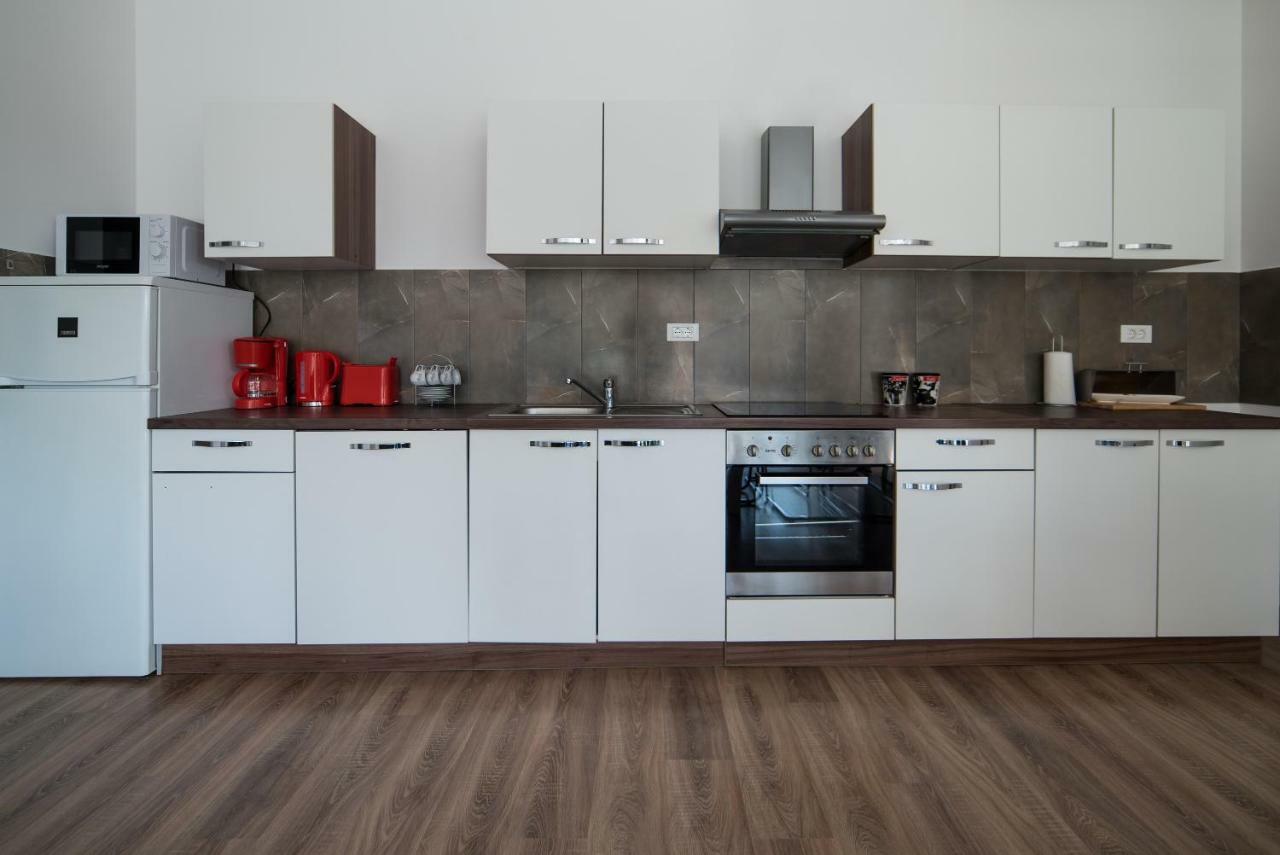 De Luxe Apartment Mediteran 1**** 자톤 외부 사진