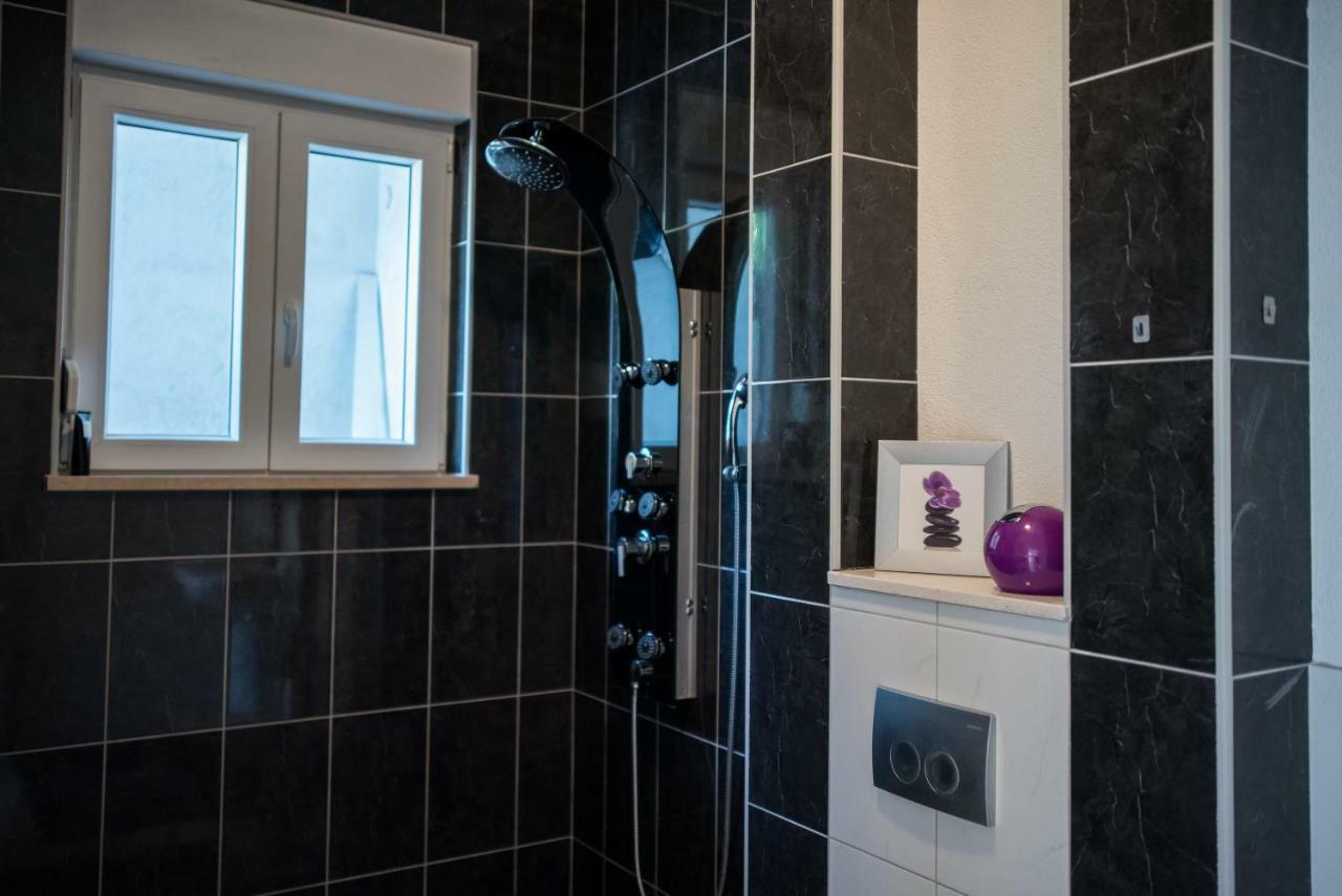 De Luxe Apartment Mediteran 1**** 자톤 외부 사진