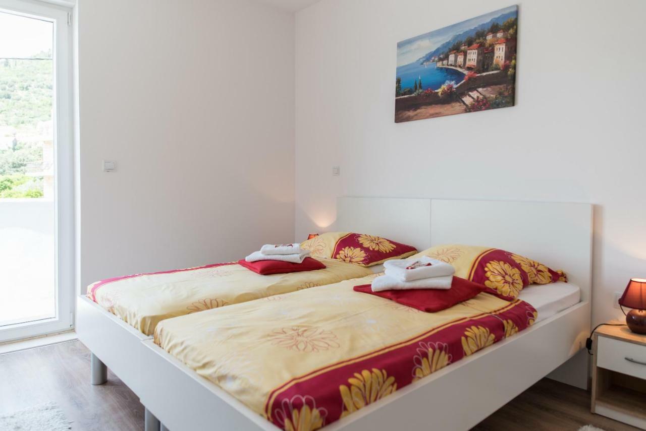 De Luxe Apartment Mediteran 1**** 자톤 외부 사진